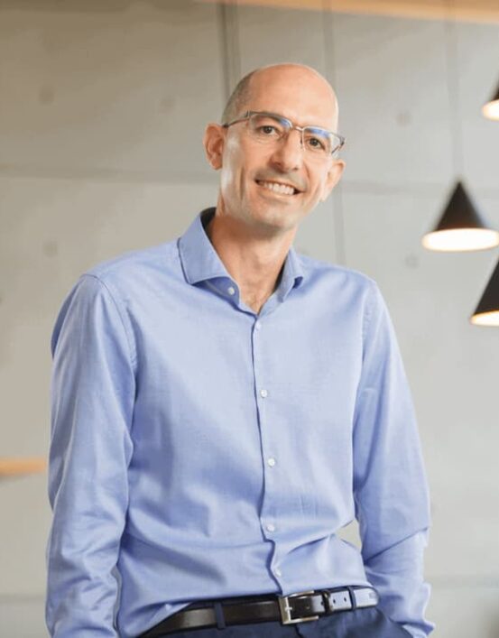 Dr. Shay Wolfling
